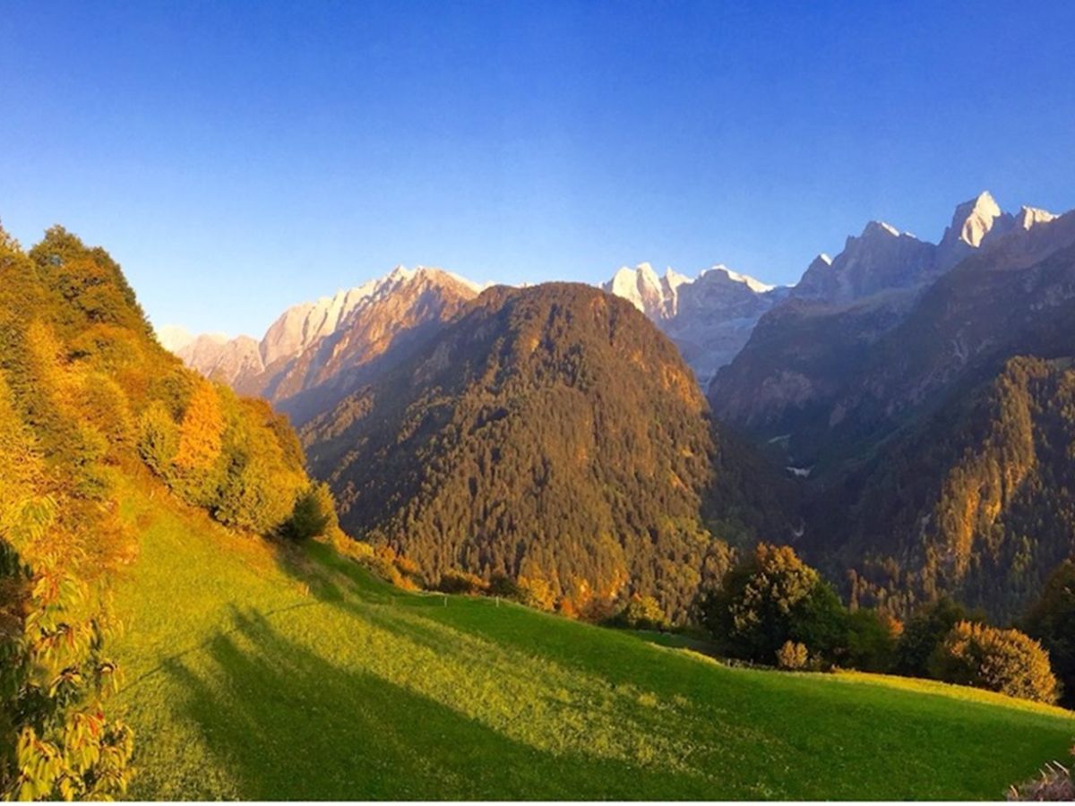 Luoghi di forza e sentieri intorno a Soglio